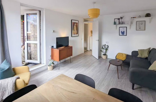 Spacious - Balcony - TV - Wifi