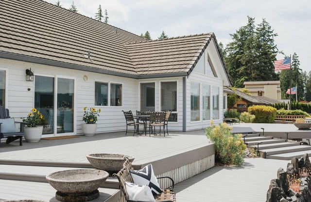 Großes Haus am Strand am Hood Canal !!