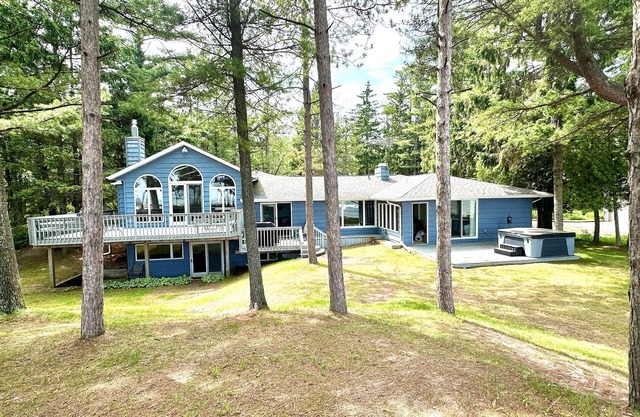 Spacious beachfront home, un-paralleled location, 5 bedroom, 3 bath & game room