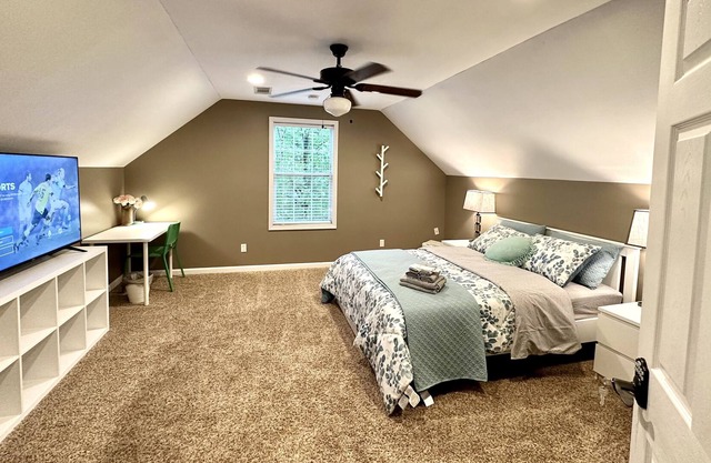 Spacious bedroom close Buford