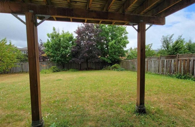 Spacious Bright Cozy 2 Bedroom Private Apartment