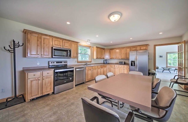 NEW! Spacious Bristol House w/ Deck & Harbor Views