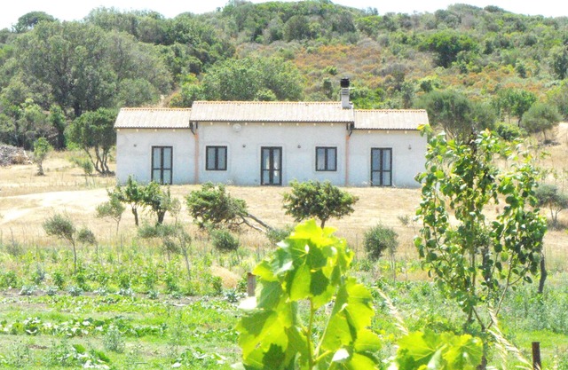 geräumiges Landhaus in idyllischer Lage unweit vom Meer