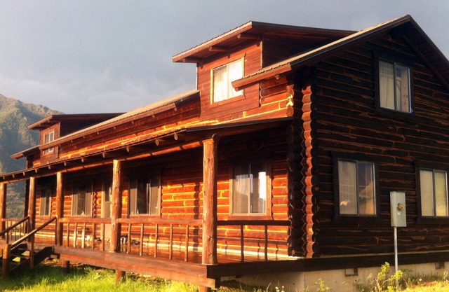 Geräumige Hütte mit herrlichem Blick in der Nähe von Madison River und Yellowstone