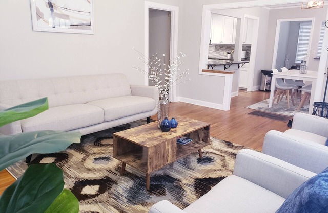 ⭐️⭐️⭐️Spacious Capitol City Charmer near Downtown!!!⭐️⭐️⭐️