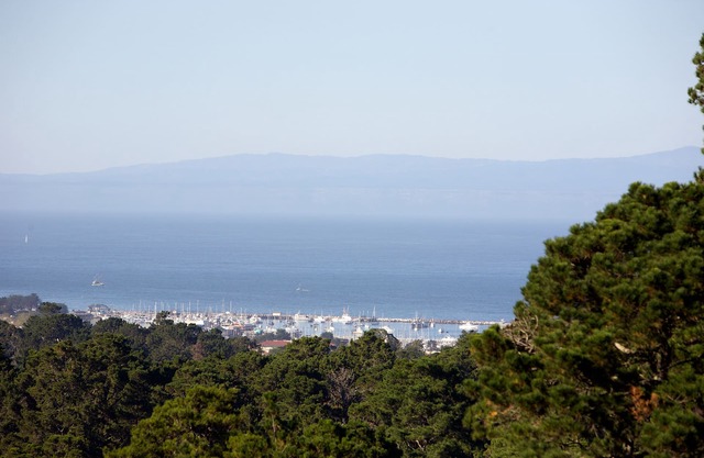 GERÄUMIG CARMEL HOME mit BETÄUBUNG MONTEREY Blick auf die Bucht