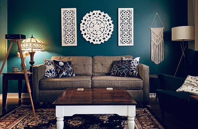 Spacious & Cheerful Home