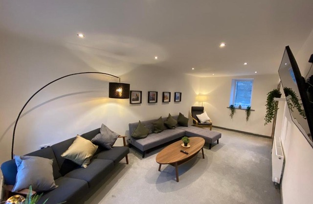 Spacious City Centre Property