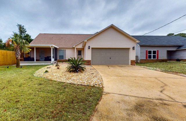 Spacious coastal home with private yard and close to town