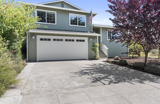 Spacious Coastside Home!