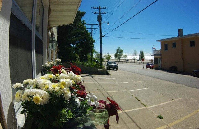 Spacious Condo with Views of State Park Beach and