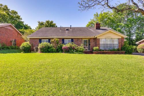 Spacious Downtown Montgomery Home with Yard, Patio!
