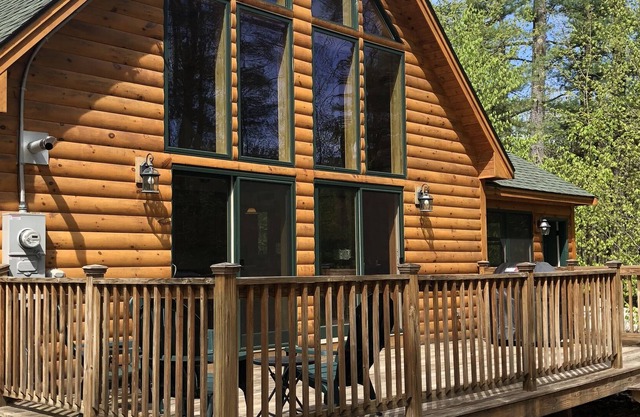 Minuten zum StoryLand und Schritte zum Attitash-Aktivitäten, Bear Peak, Saco River!