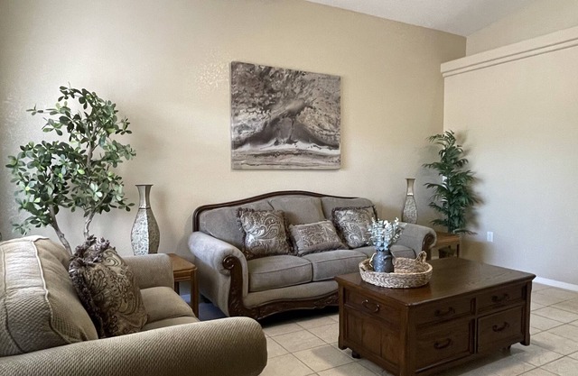 Spacious family friendly house with access to community pool close to I-8 hwy.