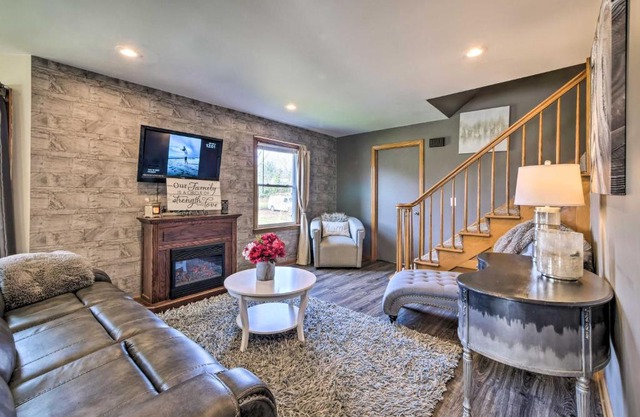 Spacious Family-Friendly Home in Massillon!