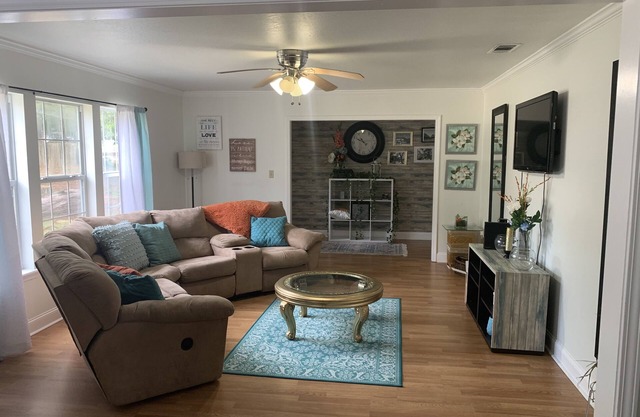 Spacious family home close to food, fun, and historic venues!