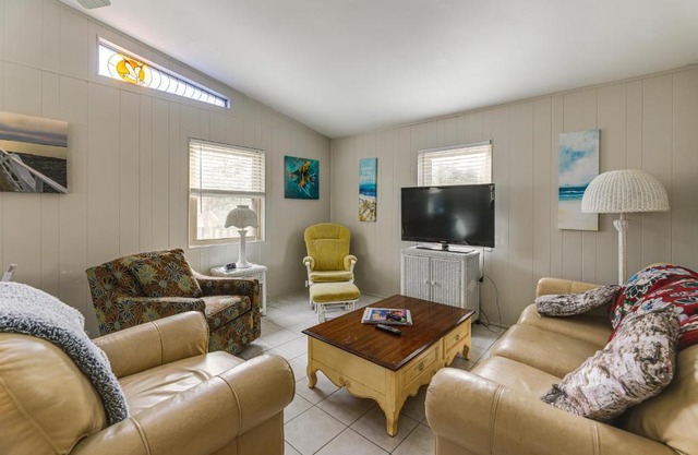 Spacious Family Home 9 Mi to Ocean City Boardwalk