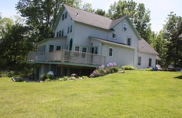 Geräumiges Bauernhaus mit Mtn Ansichten, ruhig, 4 Meilen von Bar Harbor, nach Acadia NP, BH