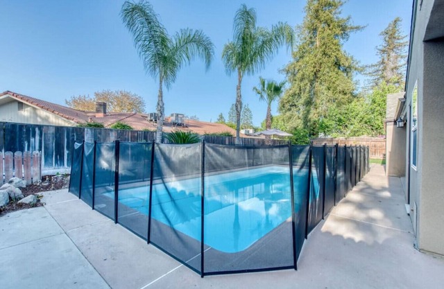 Spacious Fig Garden 4BR 2BA Home with Pool