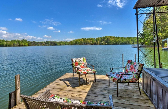 NEW! Spacious Gainesville Retreat On Lake Lanier!