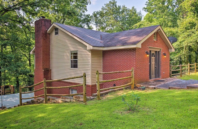 NEU! Großes Haus in Gainesville mit Dock am Lake Lanier