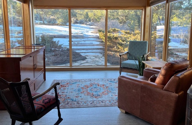 Spacious Home + Casita on 5 Acres