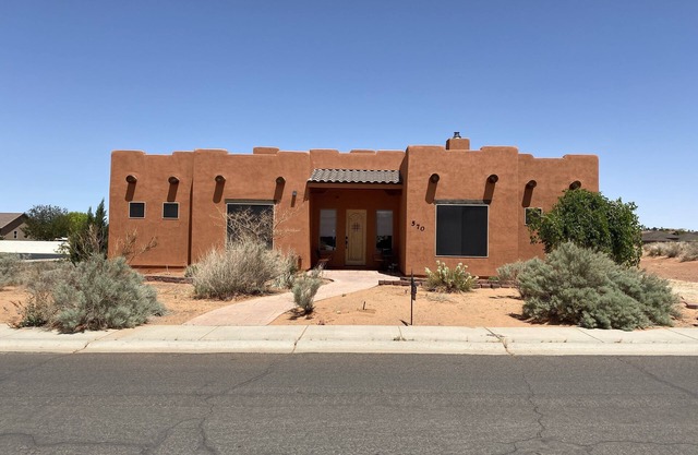 Spacious Home close to all Lake Powell activities
