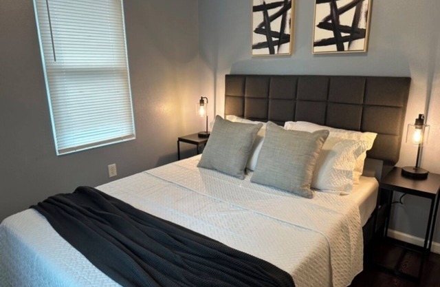 Spacious Home close to downtown