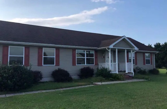 Spacious Home in a Quiet Neighborhood