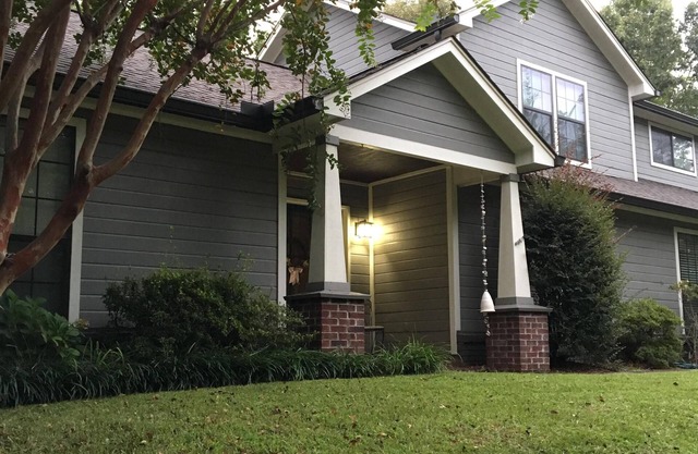 Geräumiges Haus in der Nähe des Platzes!