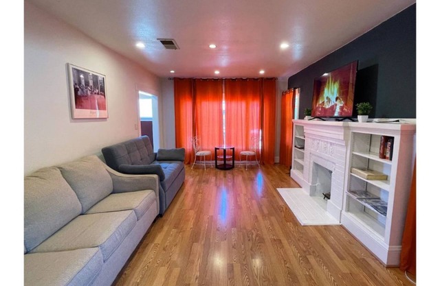 Spacious Home near Downtown San Leandro
