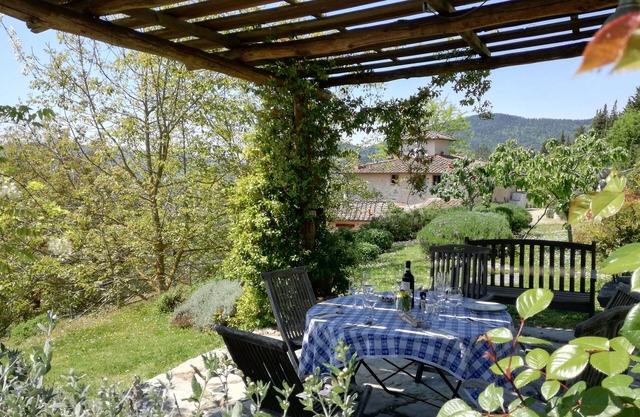 Wunderschöne Lage auf einem Weinberg, nur 30 Minuten von Florenz entfernt
