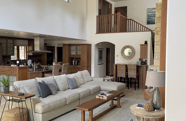 Geräumiges Haus in Carmel; 15 Minuten zu Fuß in die Stadt