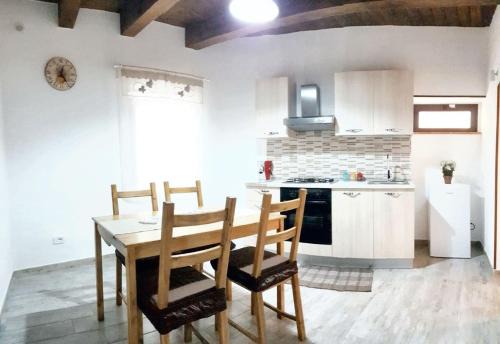 Spacious house in Frascineto with mountain view 130 m²