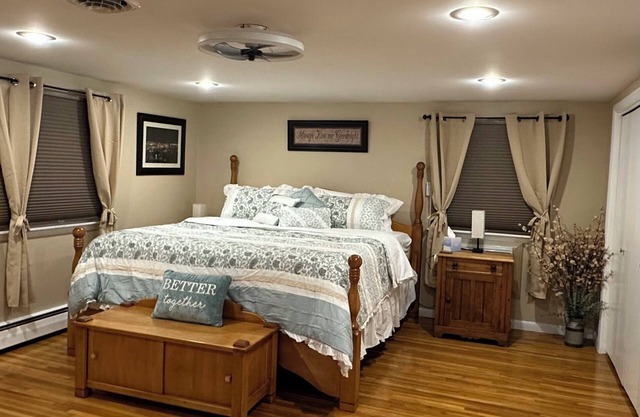 Spacious, Kid Friendly Retreat, Pool & Pool Table, 20 Min N. Falls, 5 min UB