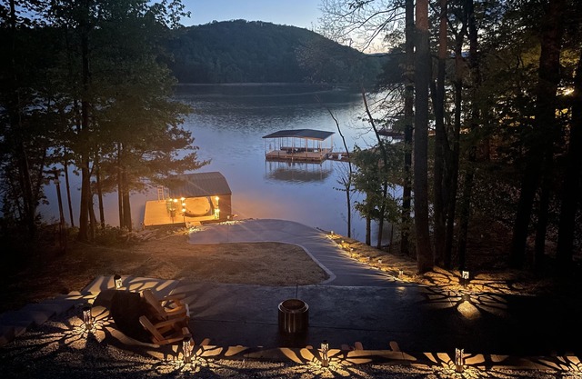 Spacious Lakefront Home; Newly Renovated in 2022!