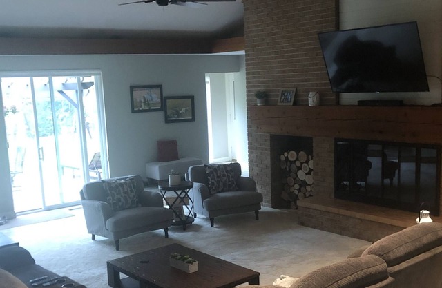 Spacious Lakefront Home