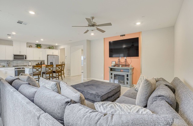 Spacious Las Vegas Home w/ Patio, 17 Mi to Strip!