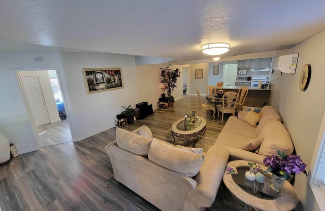 Spacious Luxury Comforters of home while enjoying time away. Central location.