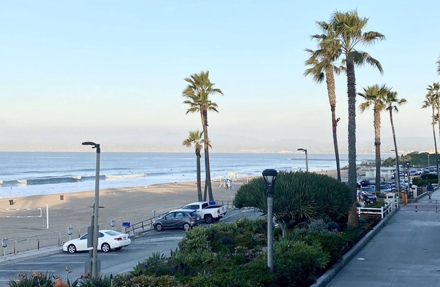 New Remodeled Unit on MB Strand! - Accepting under 30 days!