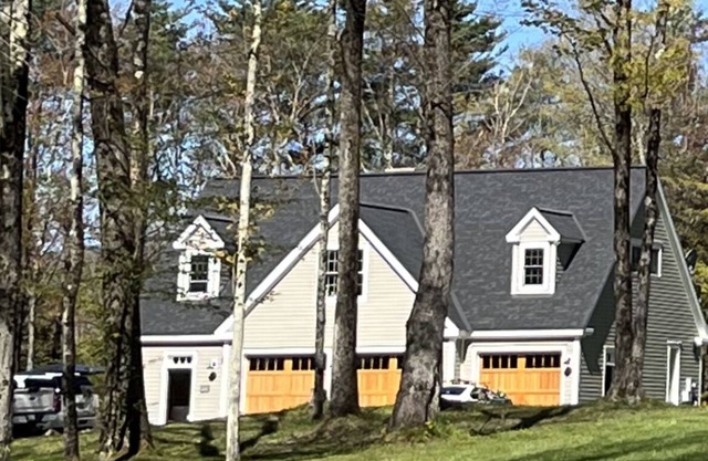 SPACIOUS Mountain Retreat with HOT TUB, Fire Pit & Hiking Trails