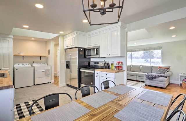 Spacious Murray Home Near Ski Resorts!