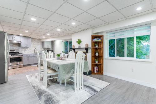 Spacious NEW 3 Bedroom Nature Retreat home