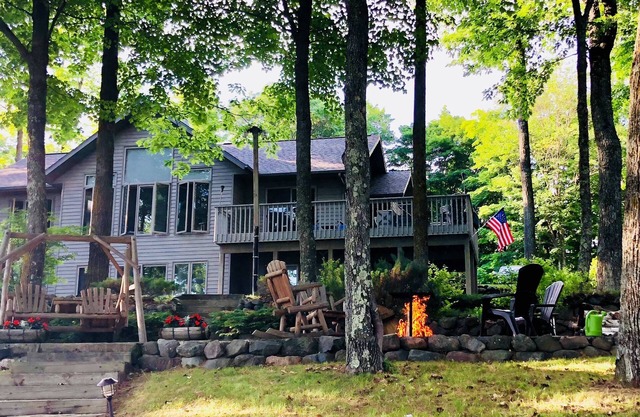 Geräumiges Northwoods Home - ideal für Familien - tolles Angeln !!
