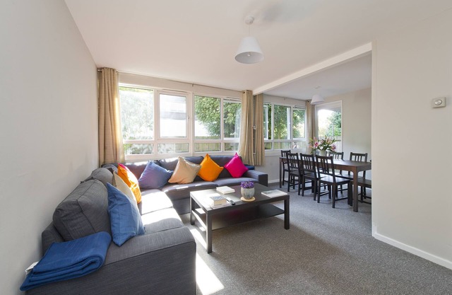 Geräumige Notting Hill Wohnung