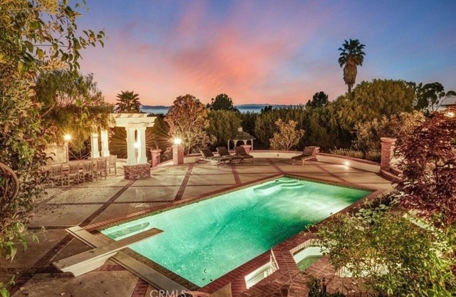 Spacious ocean view luxury 5 bed 7 bath resorts like 30000 sf backyard property