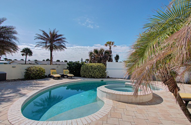 Geräumiges Haus am Meer mit Pool - ideal für Familien!