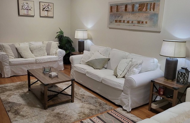 Spacious one bedroom apartment in Astoria