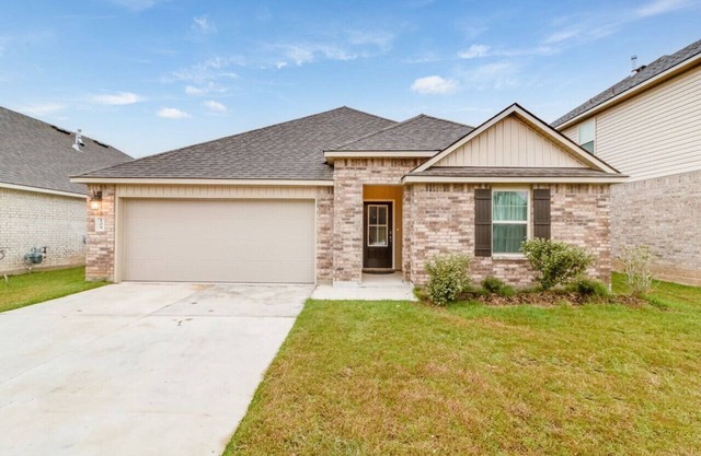 Spacious/open 4 bedroom 3 bath with office