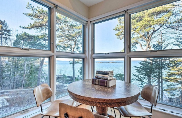Spacious Phippsburg Home w/ Oceanfront Views